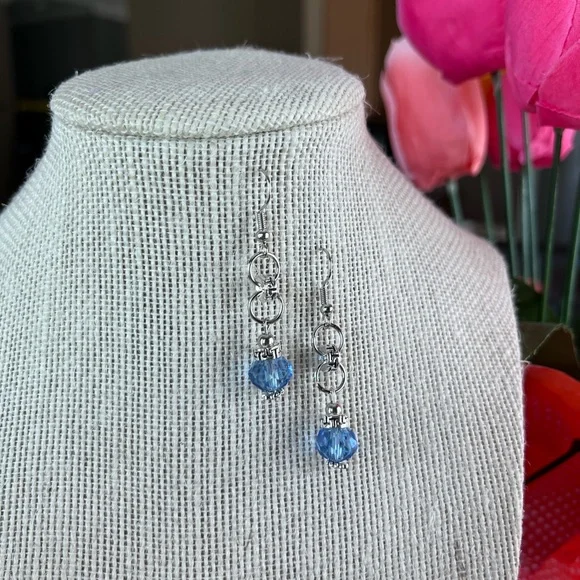 💙Handmade Earrings 💙 - Picture 7 of 9